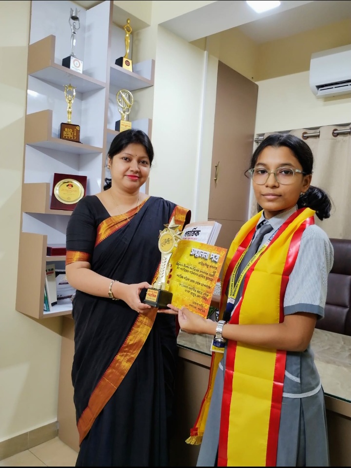 Congratulations !! We are delighted to extend our heartiest blessings to the outstanding group of students whose remarkable writings and captivating drawings have earned them well deserved recognition in the prestigious Padatik Publications. Rishika Saha was felicitated at Raja Rammohon Roy Library in Raya Debnath Community Hall for her exemplary.  May you all continue to explore the realms of writing and artistry and become the source of inspiration to your peers and pride for our institution. 